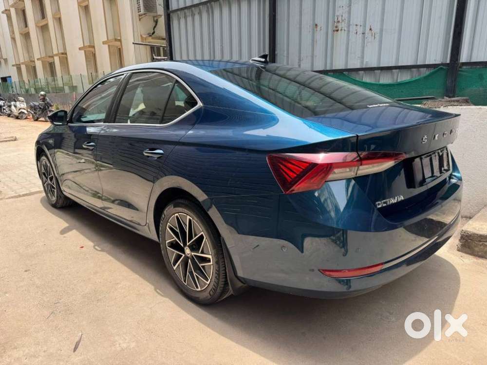 Skoda Octavia 2.0 L K Tsi At, 2022, Petrol