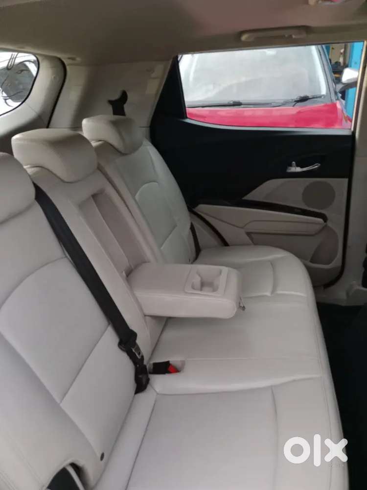 Mahindra Xuv300 2019 Diesel Well Maintained