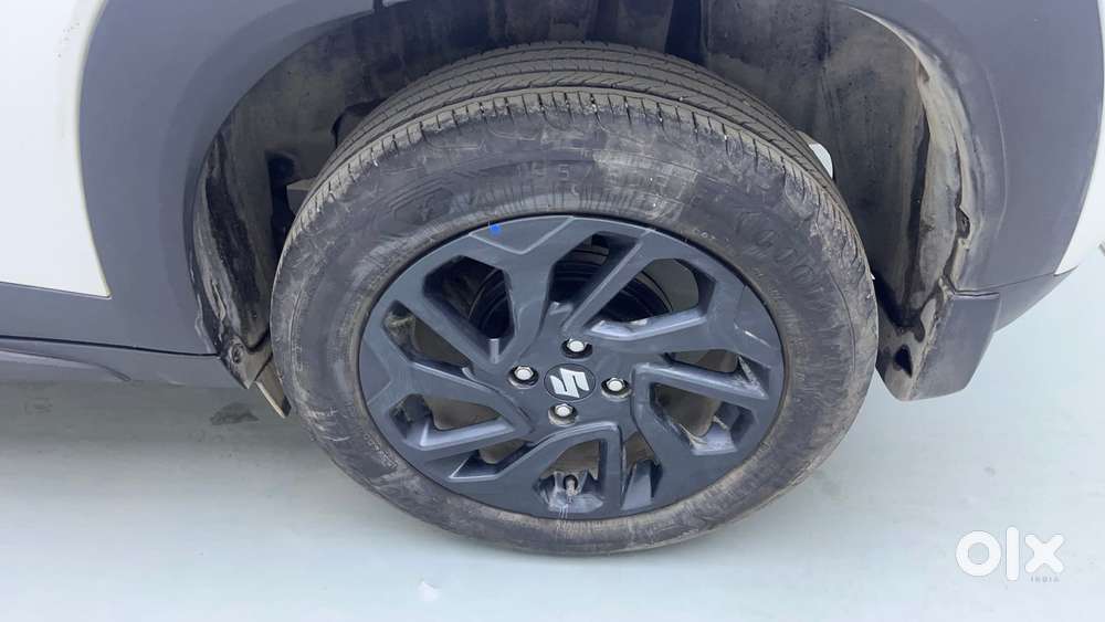 Maruti Suzuki Fronx Delta Plus 1.2 Ags, 2024, Petrol