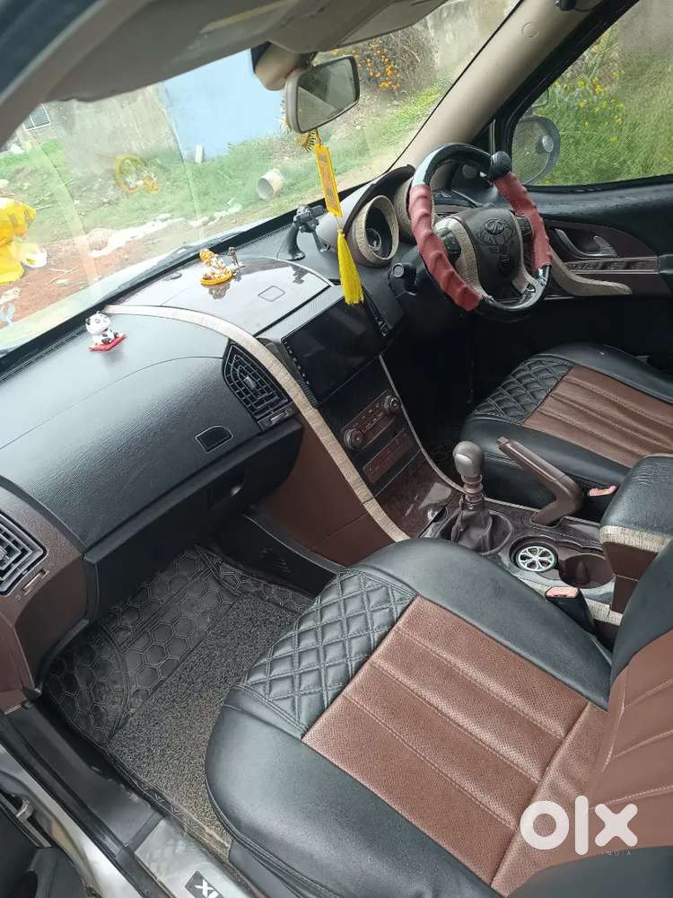 Mahindra Xuv500 2014 Diesel 120000 Km Driven