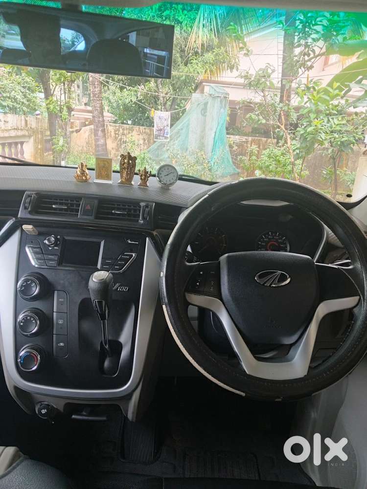 Mahindra Kuv 100 2017 Year