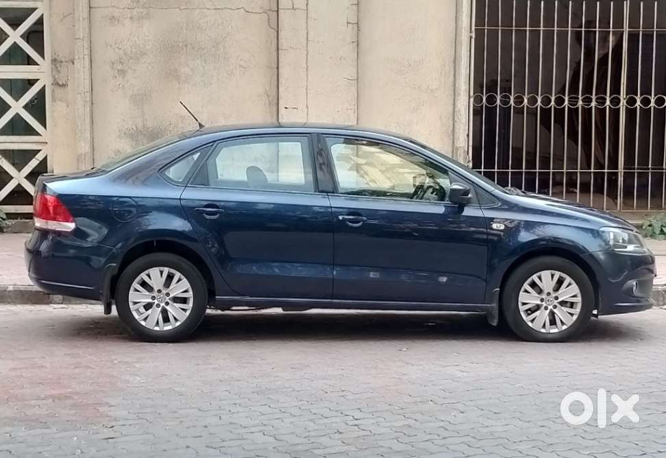 Volkswagen Vento 1.2 Tsi Highline At, 2015, Petrol