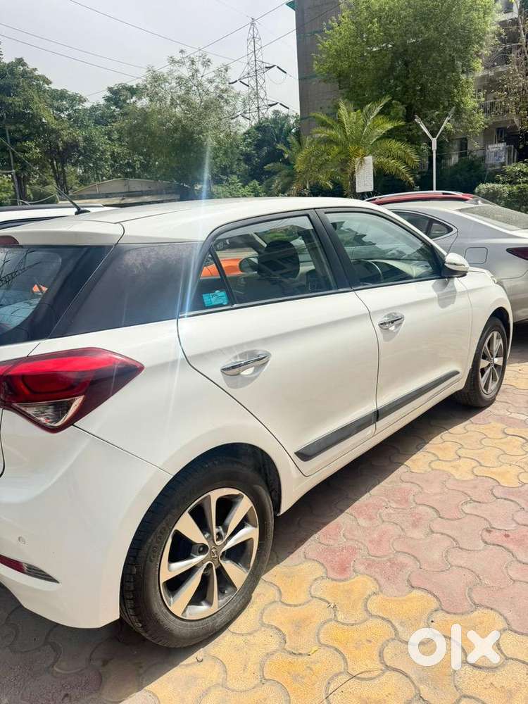Hyundai Elite I20 2015 Petrol 26105 Km Driven
