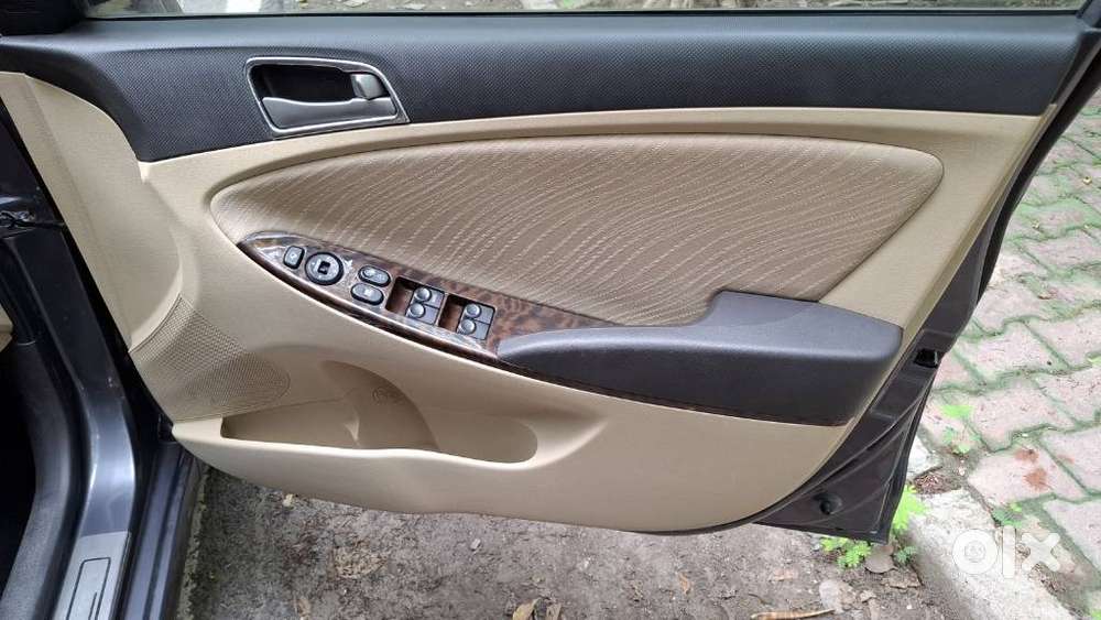 Hyundai Verna Vtvt 1.6 Sx, 2016, Petrol