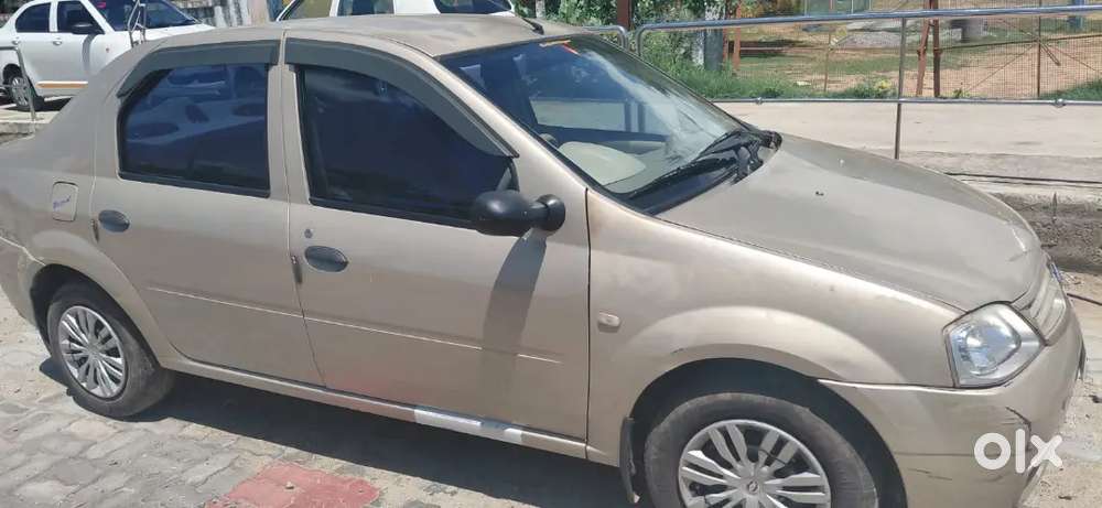 Mahindra Logan Petrol 2008