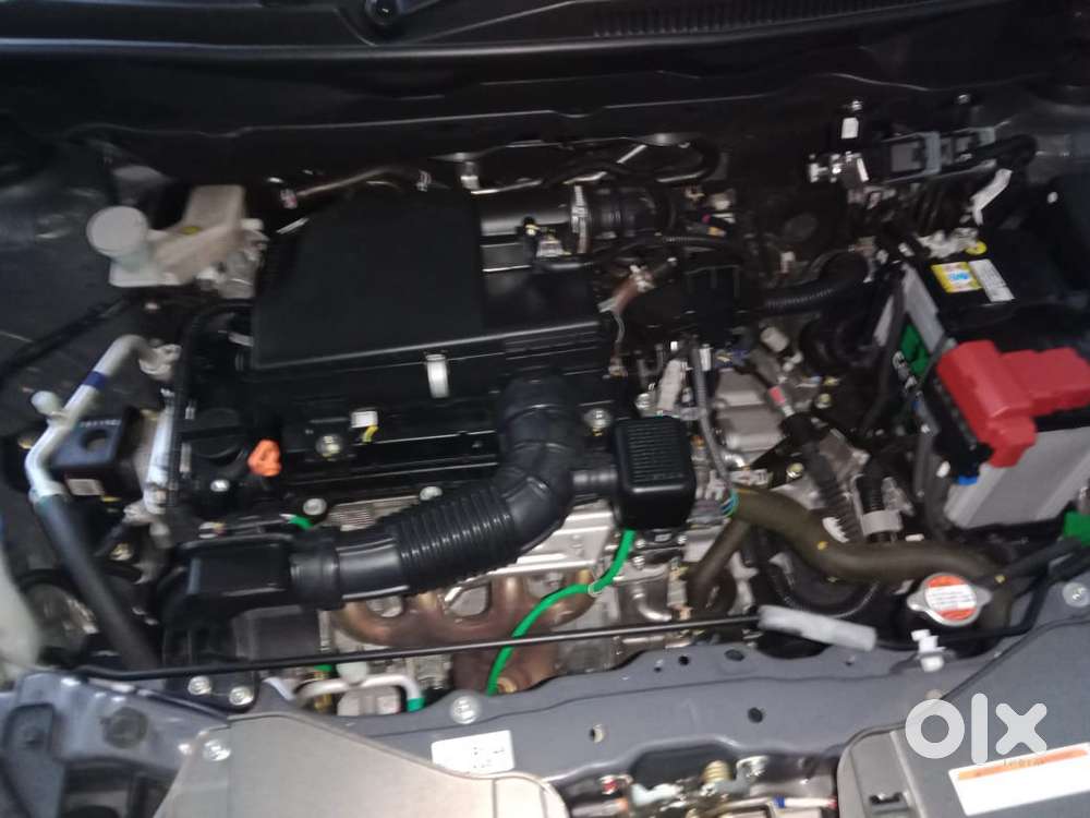 Toyota Rumion V At Petrol 2025