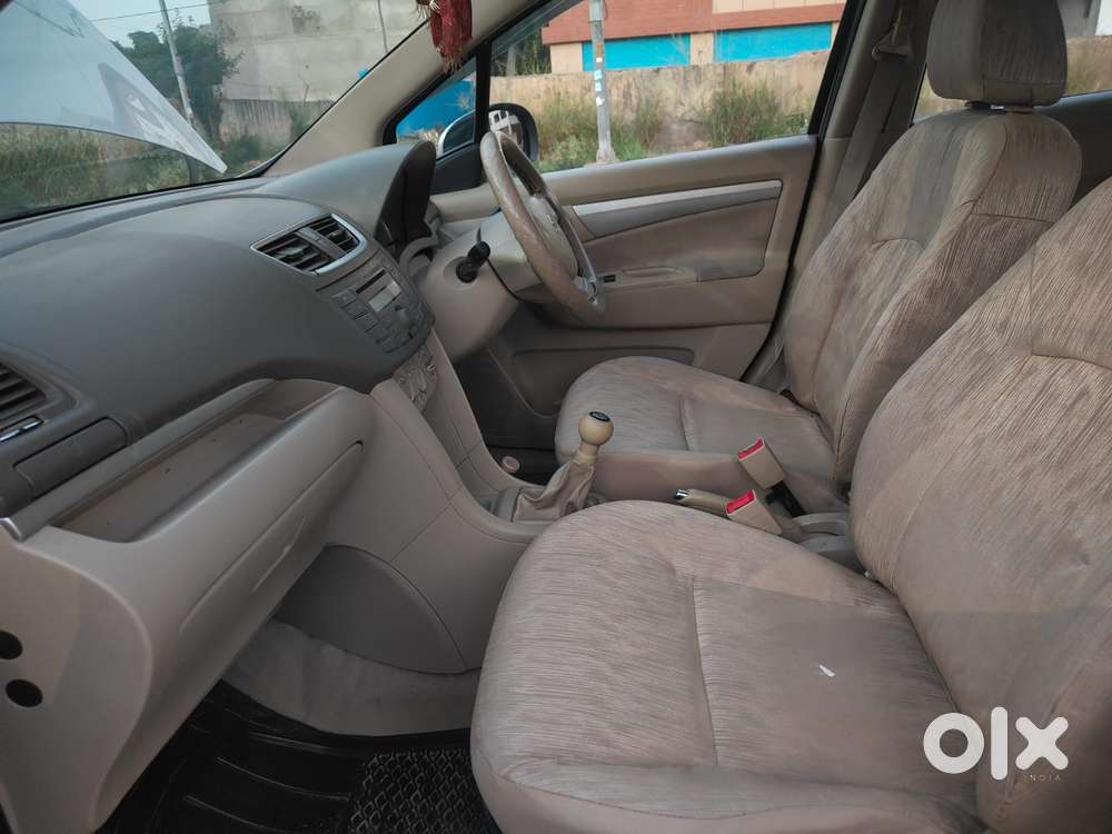 Maruti Suzuki Ertiga 1.4 Vxi Cng Anniversary Edition, 2014, Cng & Hy..