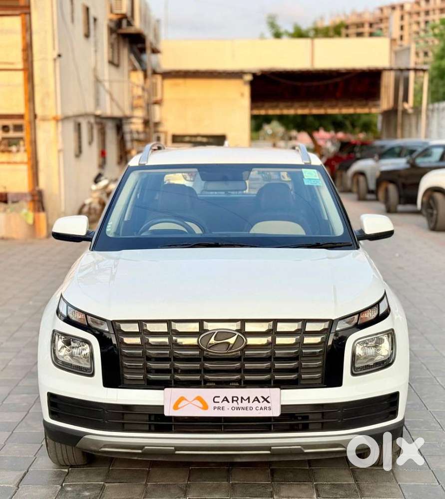Hyundai Venue S 1.2 Petrol, 2022, Petrol