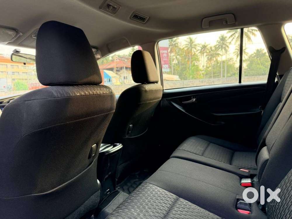 Toyota Innova Crysta 2.8 Gx At 8s, 2019, Diesel