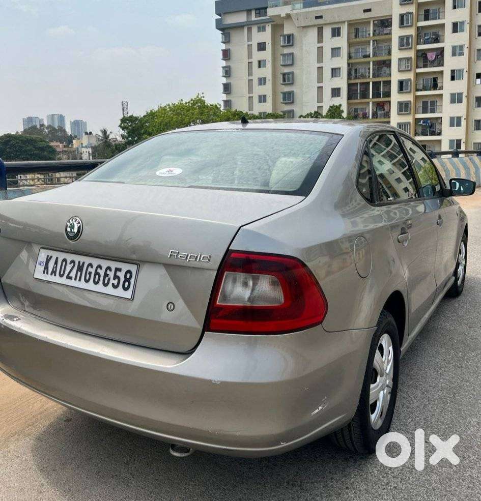 Skoda Rapid 2011-2013 Ultima 1.6 Tdi Ambition Plus, 2012, Diesel