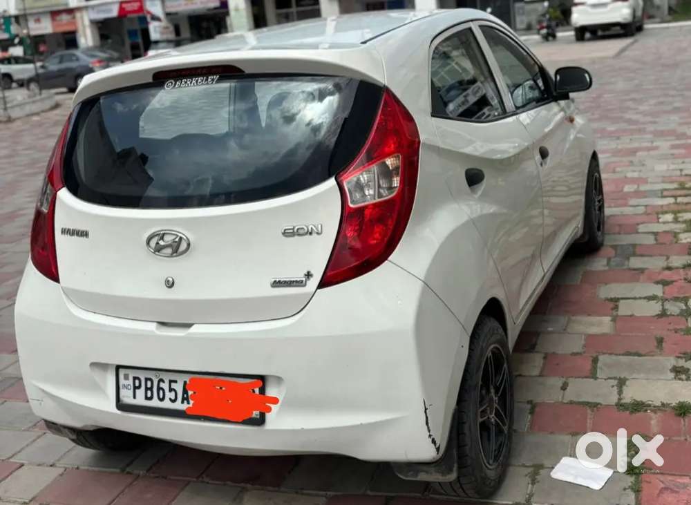 Hyundai Eon 2015 Petrol Well Maintained