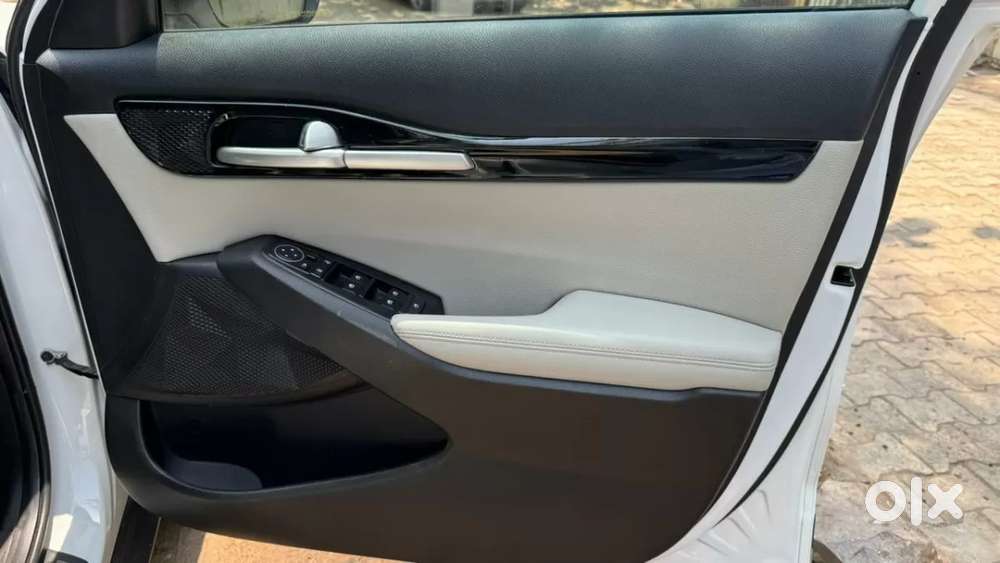 Kia Seltos, 2025, Petrol