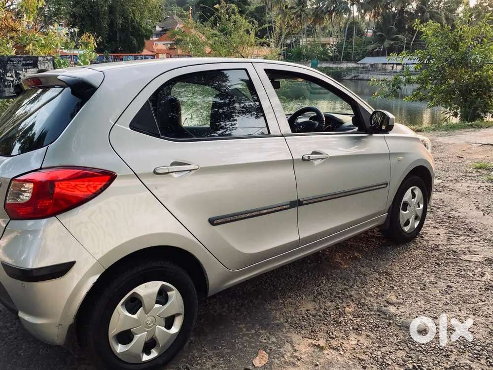 Tata Tiago 2017 Automatic