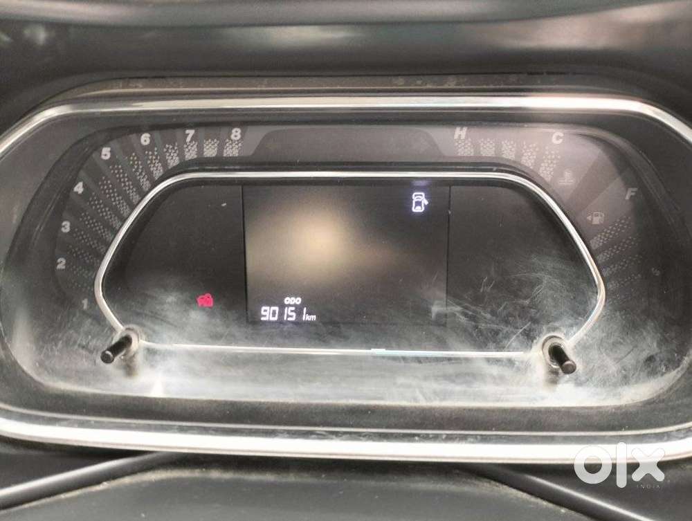 Tata Nexon 1.2 Revotron Xz Plus, 2022, Petrol