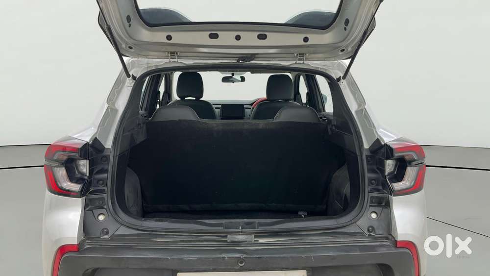 Renault Kiger Rxe, 2024, Petrol