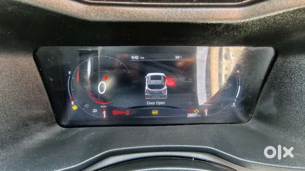 Mahindra Xuv 3xo 2024 Diesel 29000 Km Driven