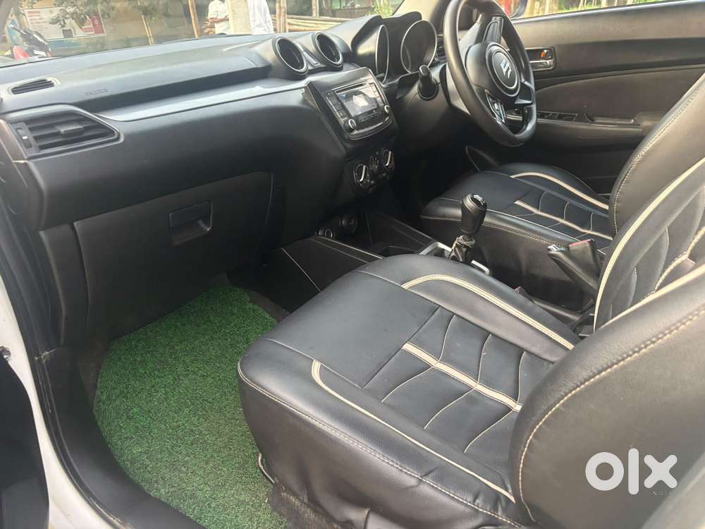 Maruti Suzuki Swift Vxi + Manual, 2018, Petrol