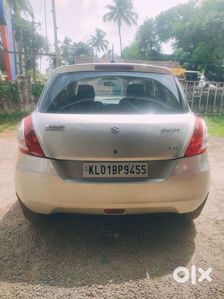 Maruti Suzuki Swift Vxi Optional, 2014, Petrol