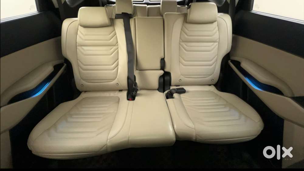 Kia Carens 1.5 Luxury Plus Turbo Dct 7 Str, 2024, Petrol