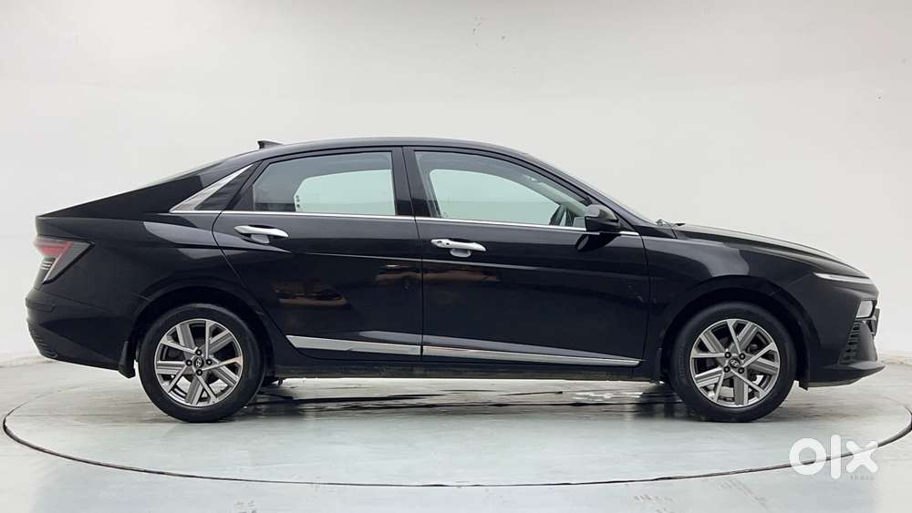 Hyundai Verna 1.5 Sx Petrol Mt, 2023, Petrol