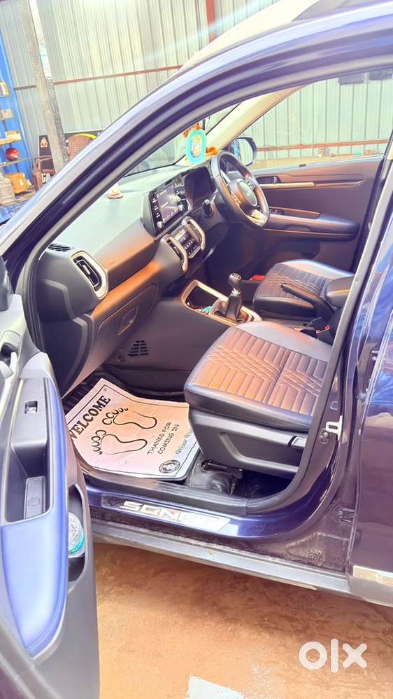 Kia Sonet Petrol Manual 2025