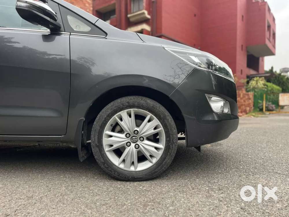 Toyota Innova Crysta [2020-ongoing] 2.7 Zx At 7 Str, 2018, Petrol