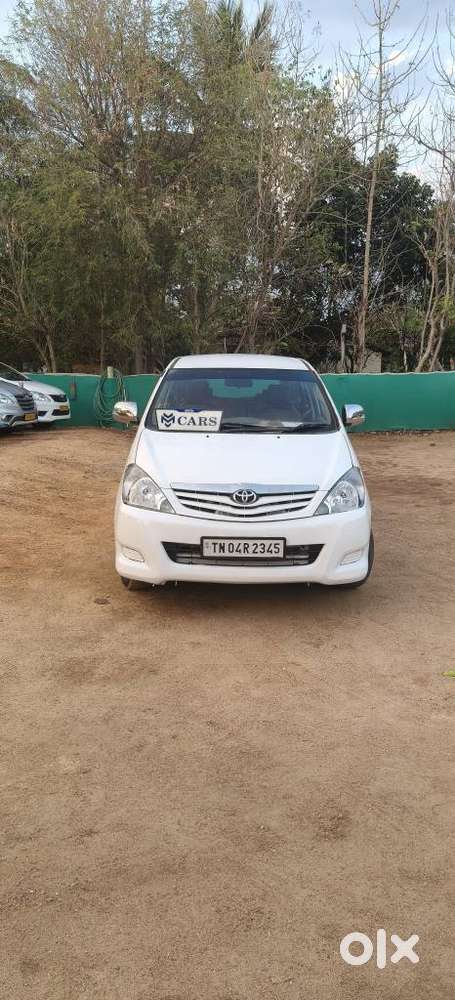 Toyota Innova 2.5 G (diesel) 8 Seater, 2005, Diesel