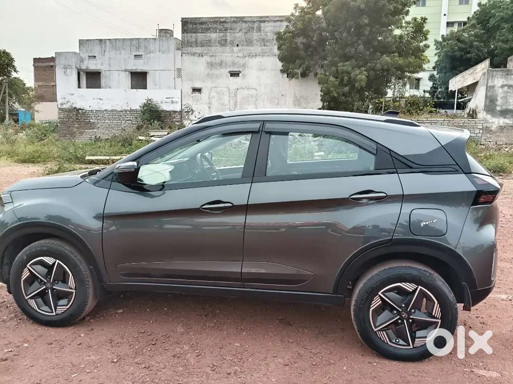 2024 Tata Nexon Creative Plus S Petrol 360 Degree Camera