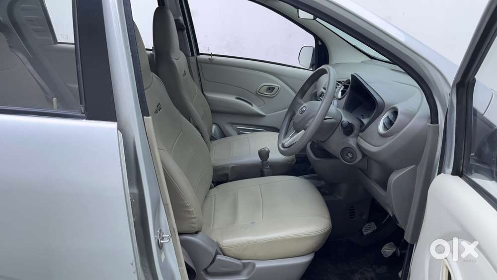 Datsun Redigo T Option, 2016, Petrol