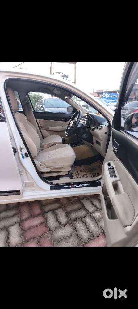 Maruti Suzuki Dzire 1.2 Vxi, 2024, Petrol