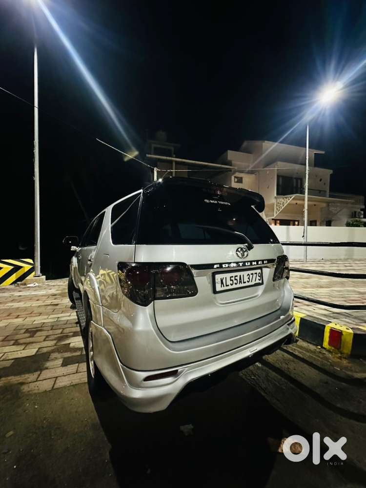Toyota Fortuner Diesel 2012