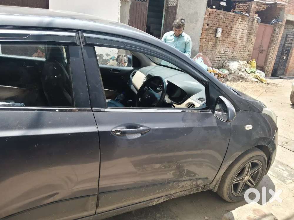 Hyundai Grand I10 2015 Petrol 75000 Km Driven