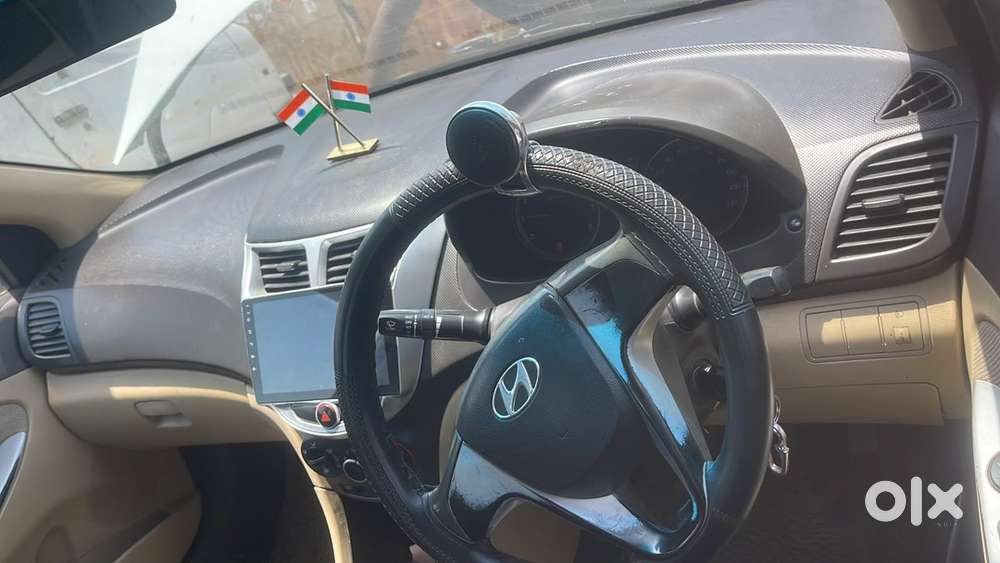 Hyundai Car Manual 2011