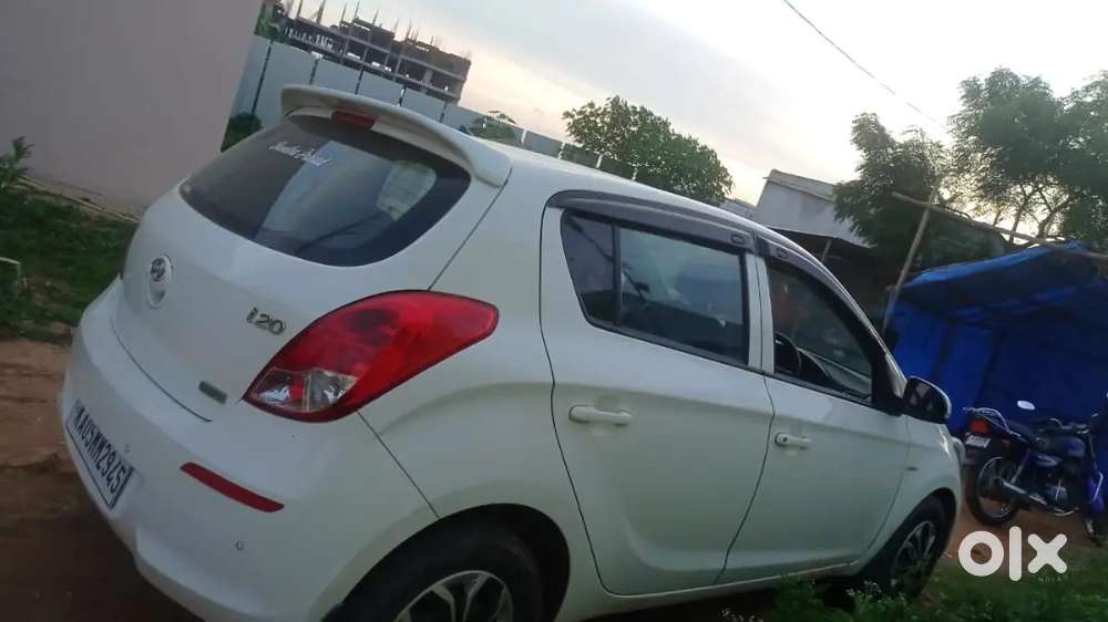 Hyundai I20 2010-2012 Car