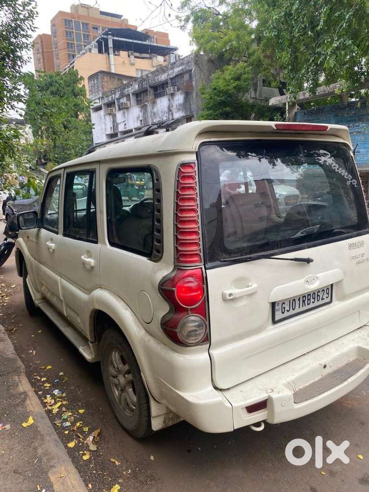 Mahindra Scorpio Classic 2013 Diesel Well Maintained