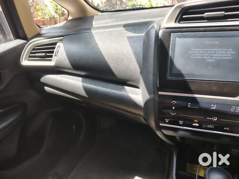 Honda Jazz Automatic Top End 2018 Petrol 33000 Km Driven