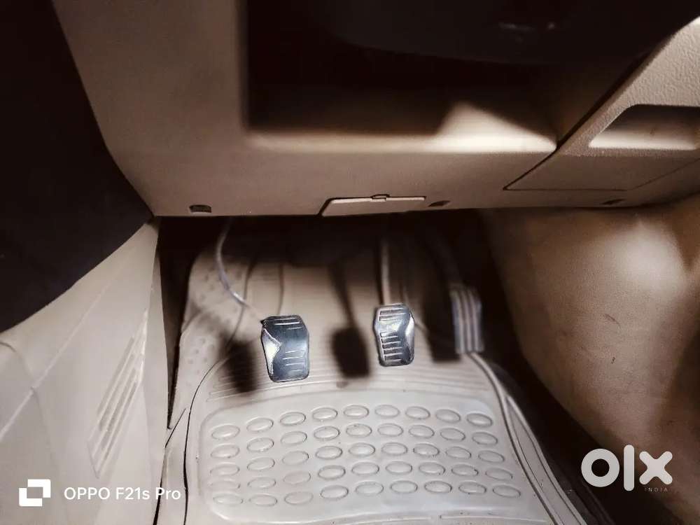 Gadi Saaf Condition Me He