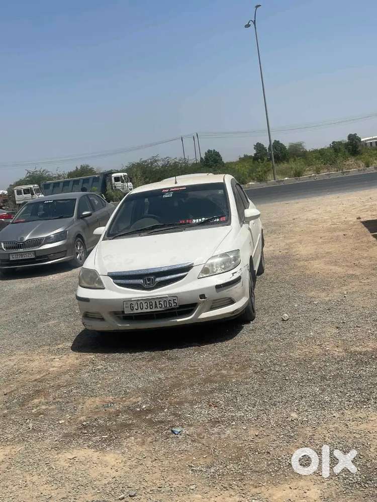 Honda City Zx 2006 Cng & Hybrids 170000 Km Driven New Tyre In Warranty