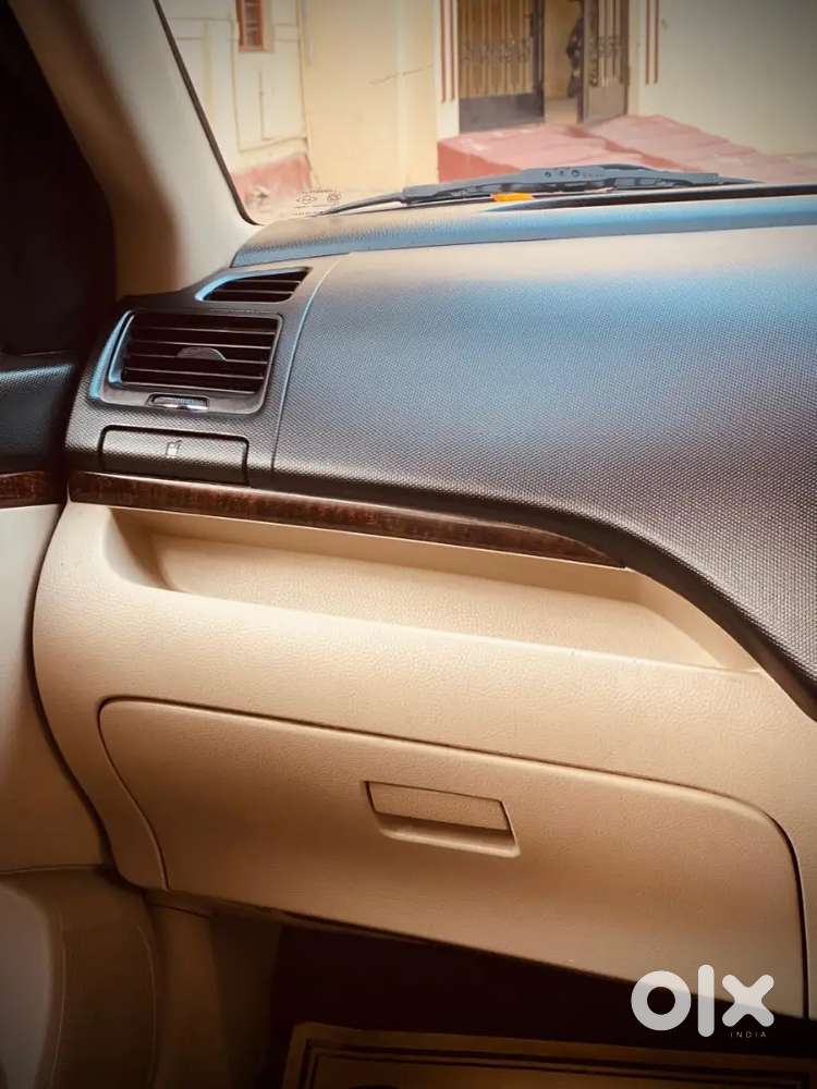 Maruti Suzuki Dzire Vxi Automatic 2012