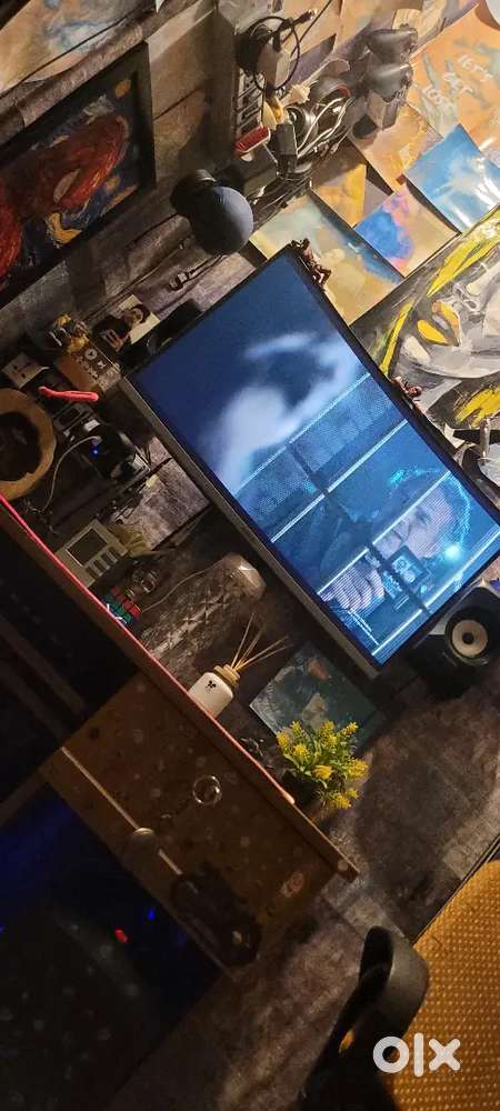 Samsung cruve monitor 27 inches MODEL NO-CR50 BOX,STAND