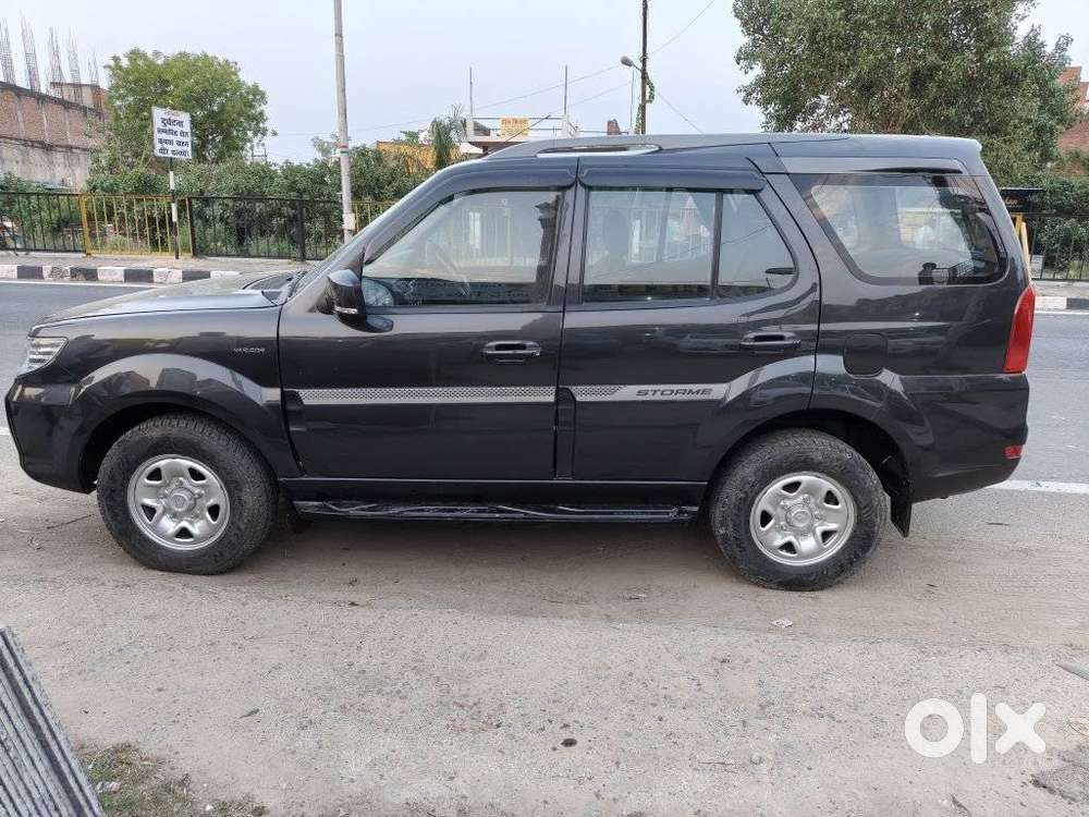 Tata Safari Storme [2015-2019] 2.2 Ex 4x2, 2017, Diesel