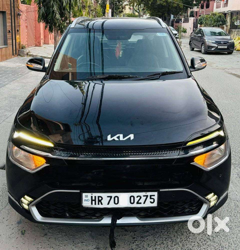 Kia Carens 1.4 Prestige Plus Turbo 7 Str, 2022, Diesel