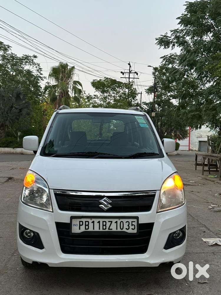 Maruti Suzuki Wagon R Amt Vxi, 2016, Petrol