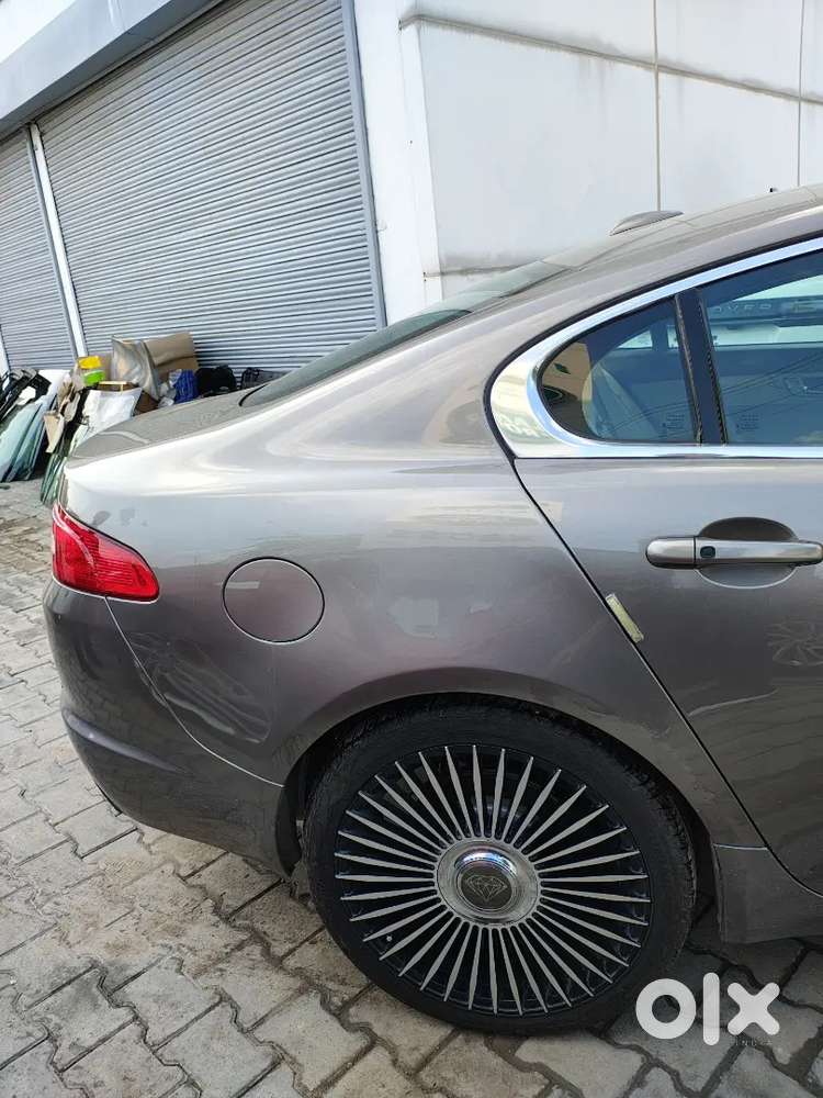 Jaguar Xf Diesel 2012
