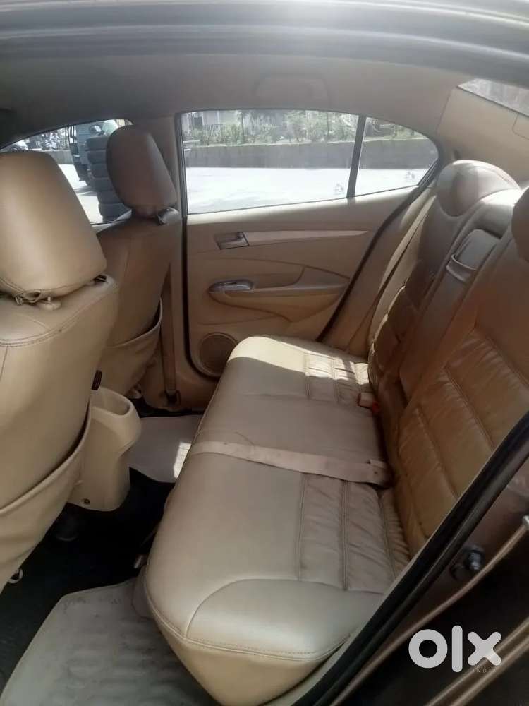 Honda City V At Exclusive, 2011, Petrol