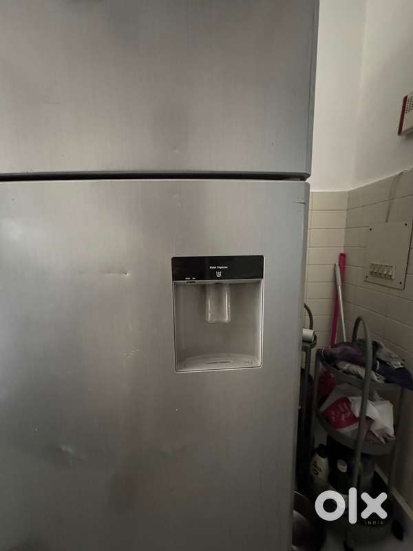 Samsung KT77KBSM 570 litre double door fridge