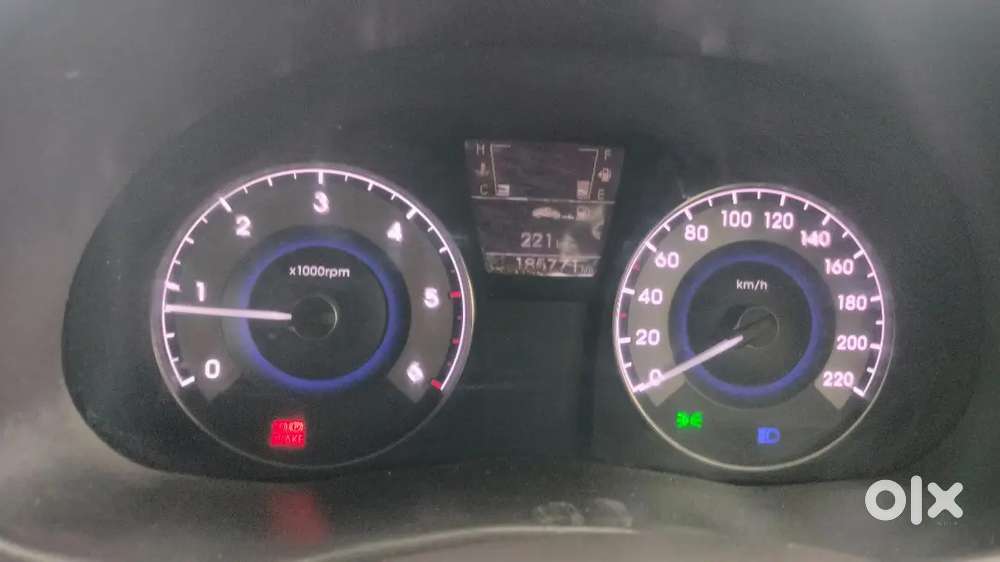 Hyundai Verna 2011 Diesel Well Maintained