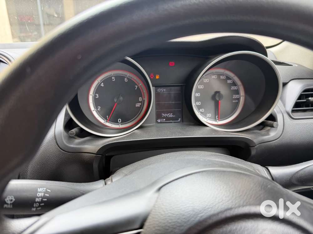 Maruti Suzuki Swift 2021 Petrol 74000 Km Driven