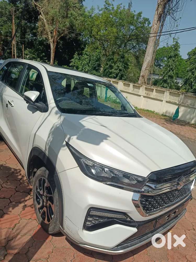 2023 Maruti Suzuki Invicto