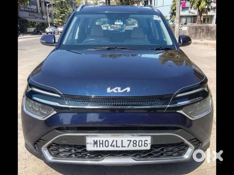 Kia Carens Luxury (o)1.5 Diesel At 7 Str, 2023, Diesel